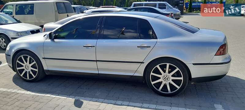 Седан Volkswagen Phaeton 2005 в Львове