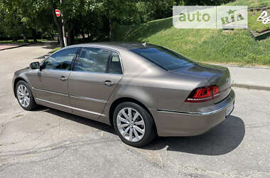 Седан Volkswagen Phaeton 2014 в Кропивницькому