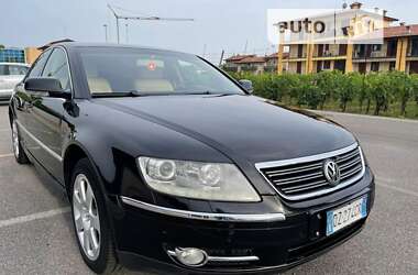 Седан Volkswagen Phaeton 2007 в Ровно