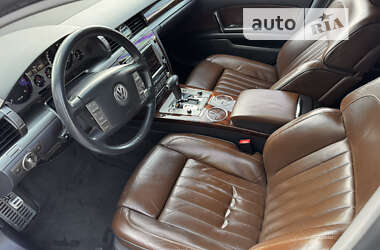 Седан Volkswagen Phaeton 2010 в Тячеве