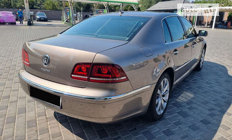Седан Volkswagen Phaeton 2014 в Кропивницькому фото 12 Седан Volkswagen Phaeton 2014 в Кропивницькому