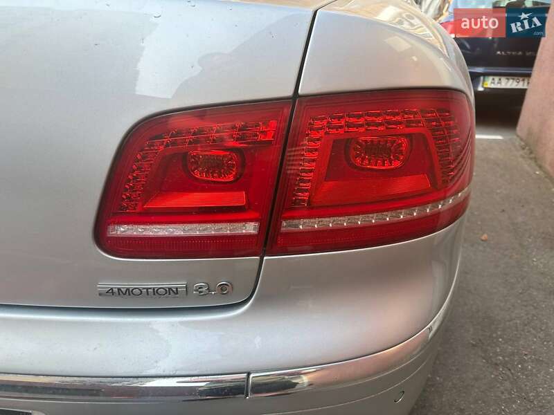 Седан Volkswagen Phaeton 2010 в Києві