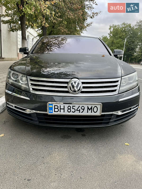 Седан Volkswagen Phaeton 2009 в Ізмаїлі