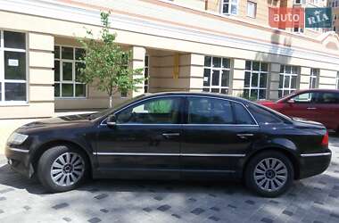 Седан Volkswagen Phaeton 2004 в Киеве