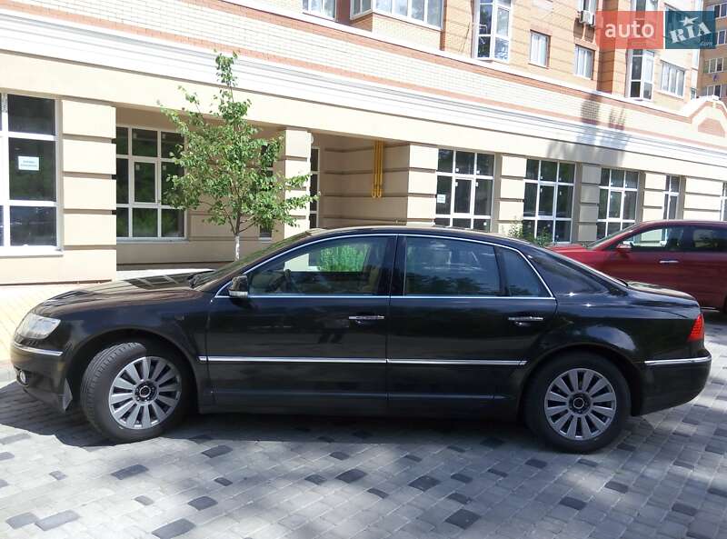 Volkswagen Phaeton 2004