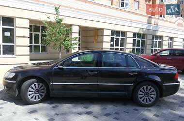 Седан Volkswagen Phaeton 2004 в 