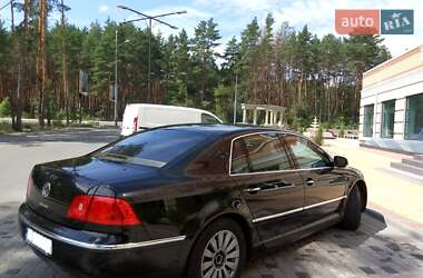 Седан Volkswagen Phaeton 2004 в 