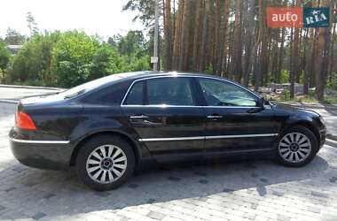 Седан Volkswagen Phaeton 2004 в 