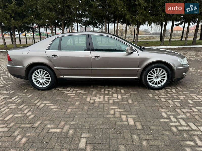 Седан Volkswagen Phaeton 2008 в Рівному