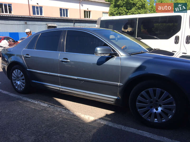 Седан Volkswagen Phaeton 2005 в Луцке