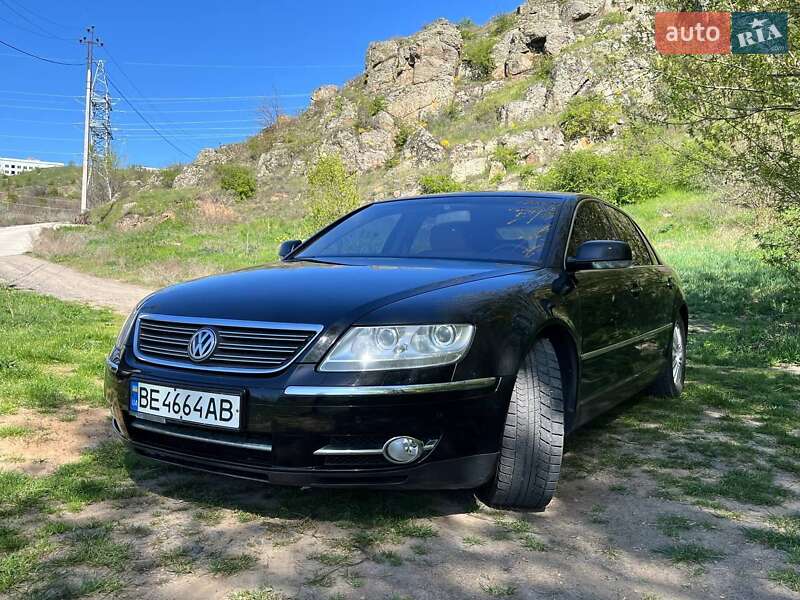 Седан Volkswagen Phaeton 2006 в Южноукраинске