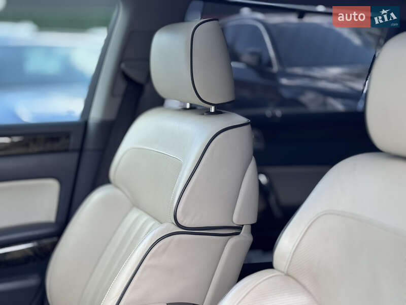 Седан Volkswagen Phaeton 2014 в Киеве