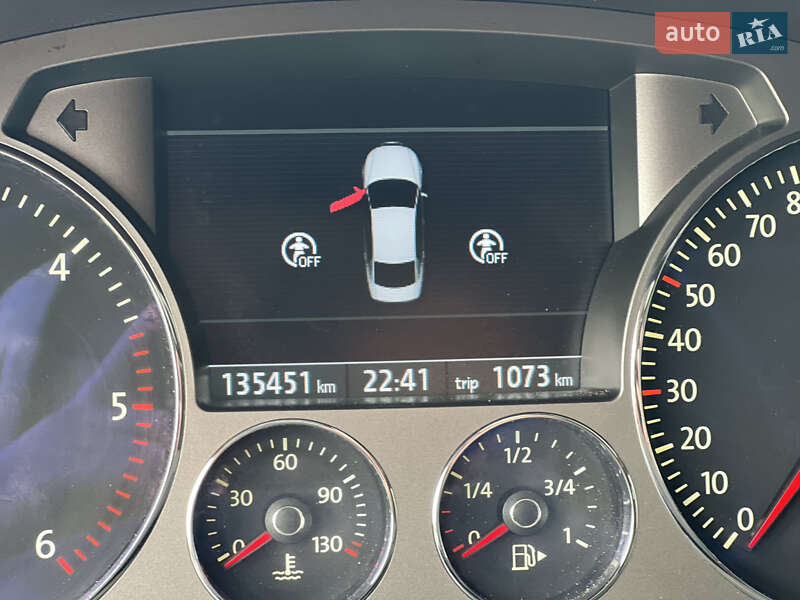 Седан Volkswagen Phaeton 2013 в Львові