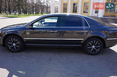 Седан Volkswagen Phaeton 2014 в Киеве