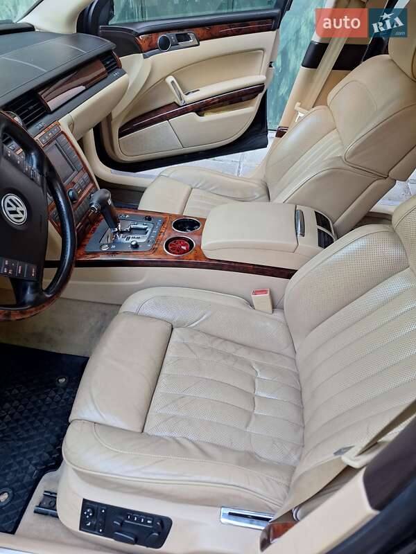 Седан Volkswagen Phaeton 2008 в Киеве фото 5 Седан Volkswagen Phaeton 2008 в Киеве