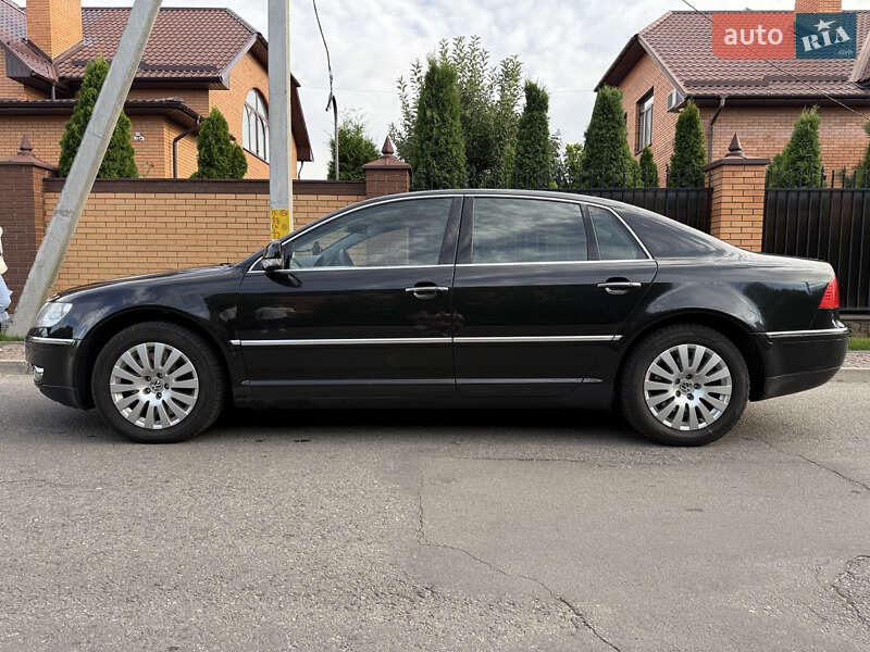 Седан Volkswagen Phaeton 2007 в Александрие