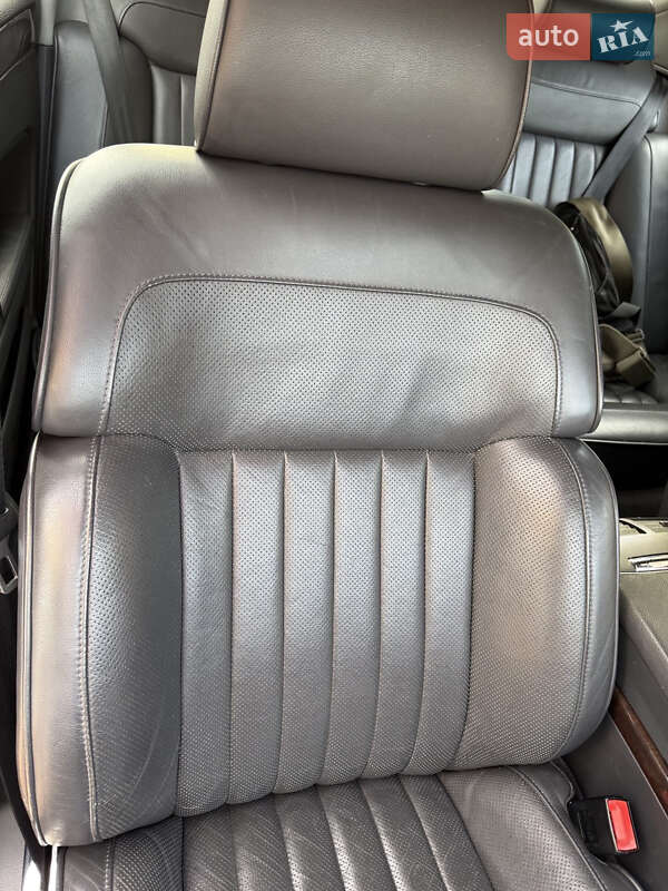 Седан Volkswagen Phaeton 2007 в Александрие