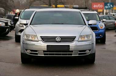 Седан Volkswagen Phaeton 2005 в Житомирі