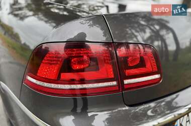 Седан Volkswagen Phaeton 2015 в 