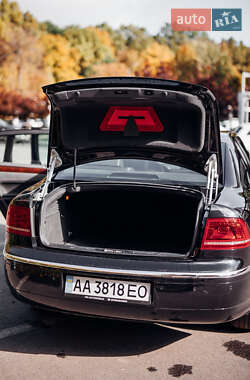 Седан Volkswagen Phaeton 2012 в 