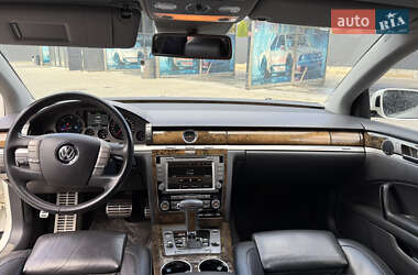 Седан Volkswagen Phaeton 2013 в 