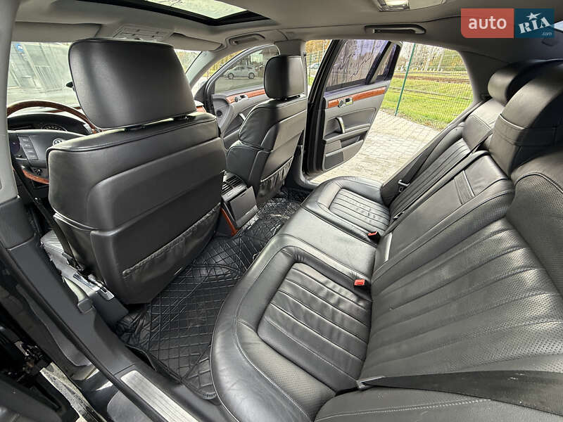 Седан Volkswagen Phaeton 2007 в Звягеле фото 5 Седан Volkswagen Phaeton 2007 в Звягеле