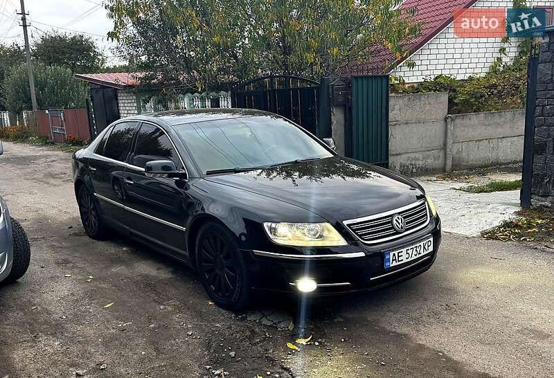 Седан Volkswagen Phaeton 2007 в Житомире