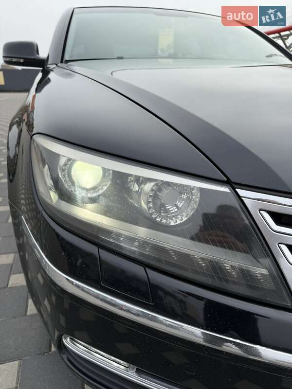 Седан Volkswagen Phaeton 2011 в Полтаве