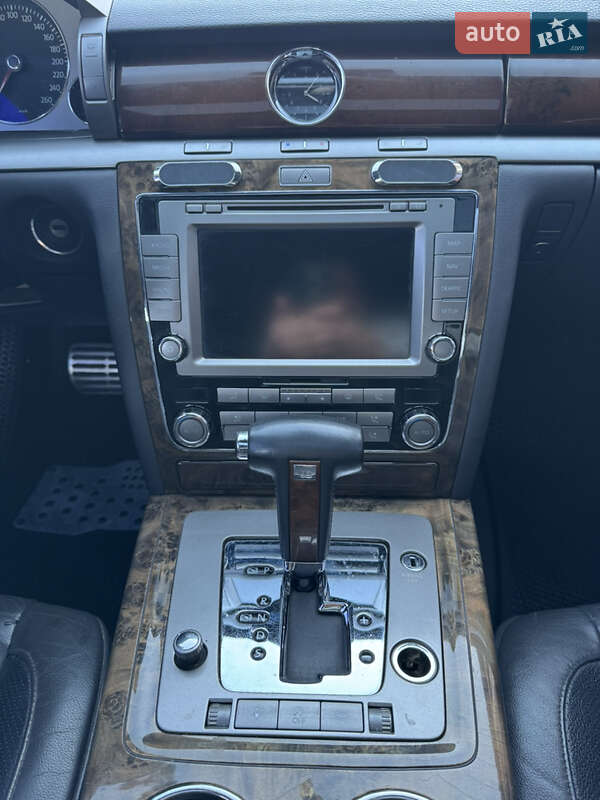 Седан Volkswagen Phaeton 2009 в Стрые фото 25 Седан Volkswagen Phaeton 2009 в Стрые