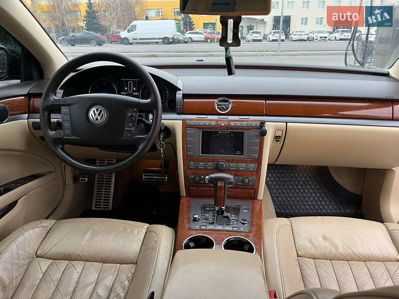 Седан Volkswagen Phaeton 2005 в Києві фото 14 Седан Volkswagen Phaeton 2005 в Києві