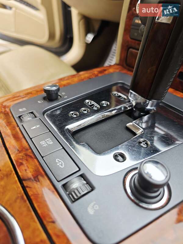 Седан Volkswagen Phaeton 2005 в Одесі