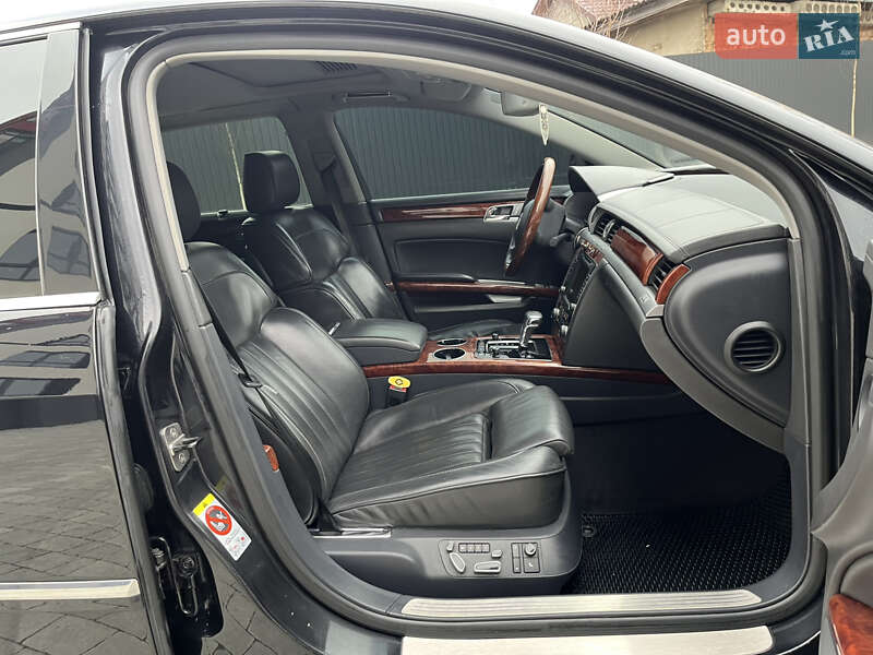 Седан Volkswagen Phaeton 2014 в Івано-Франківську