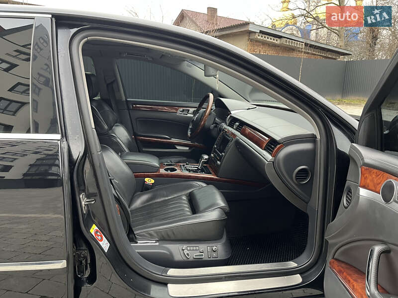 Седан Volkswagen Phaeton 2014 в Івано-Франківську