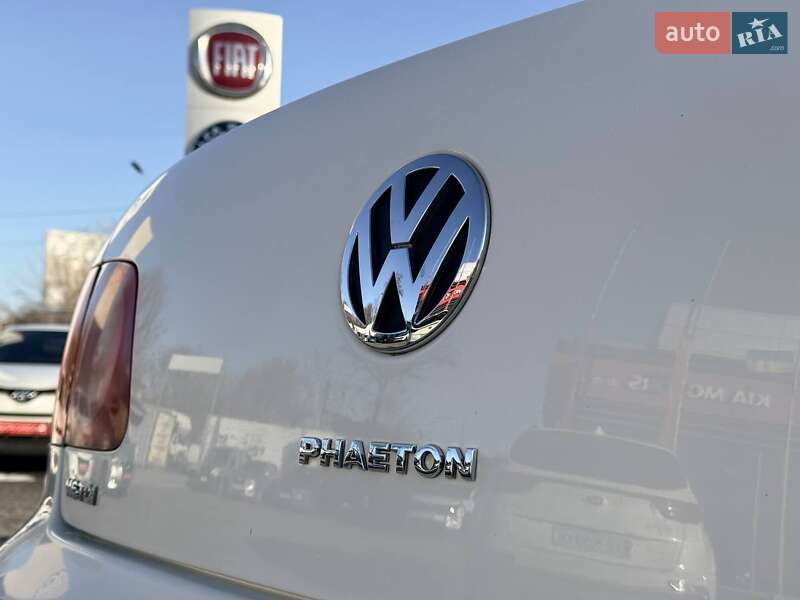 Седан Volkswagen Phaeton 2009 в Днепре