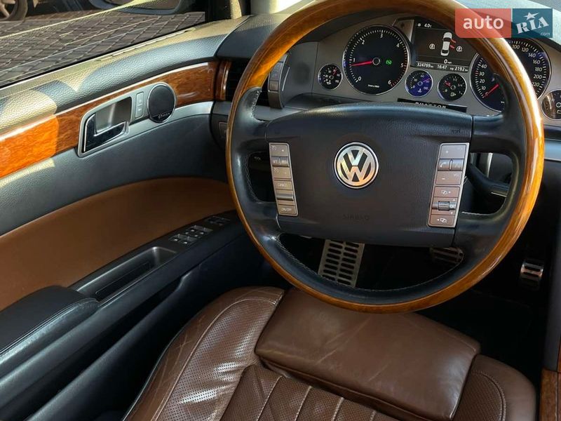 Седан Volkswagen Phaeton 2009 в Николаеве
