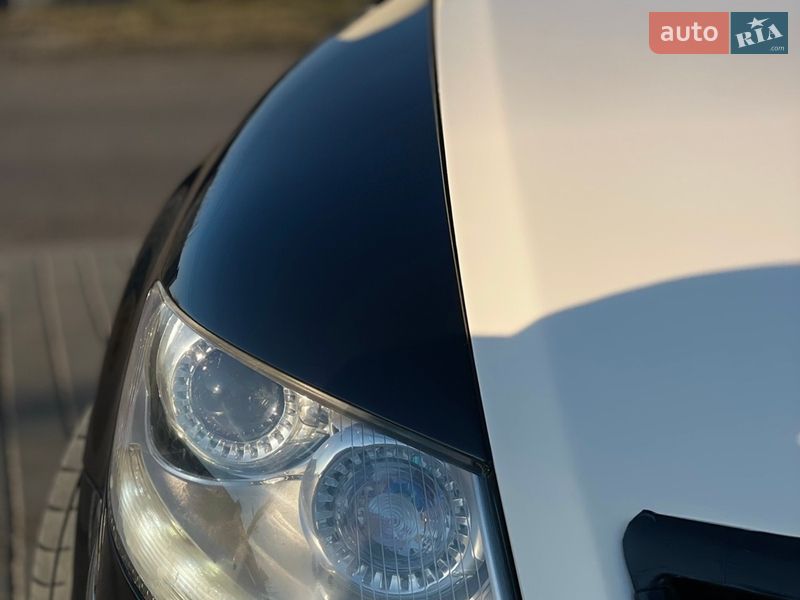 Седан Volkswagen Phaeton 2009 в Николаеве