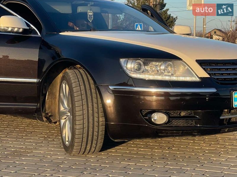 Седан Volkswagen Phaeton 2009 в Николаеве