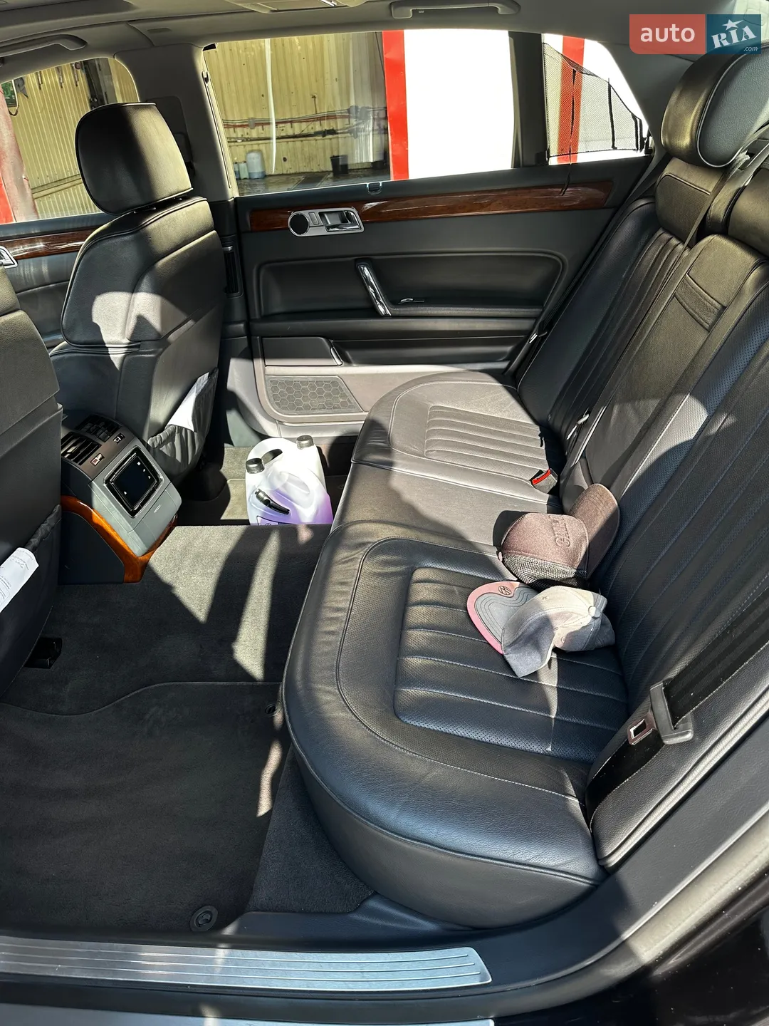 2015 Volkswagen Phaeton - мініатюра 13