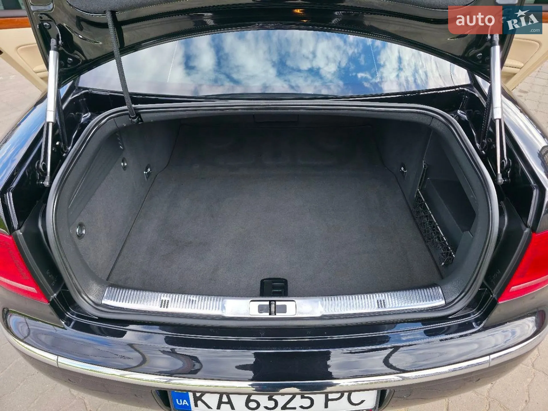 2010 Volkswagen Phaeton - мініатюра 22