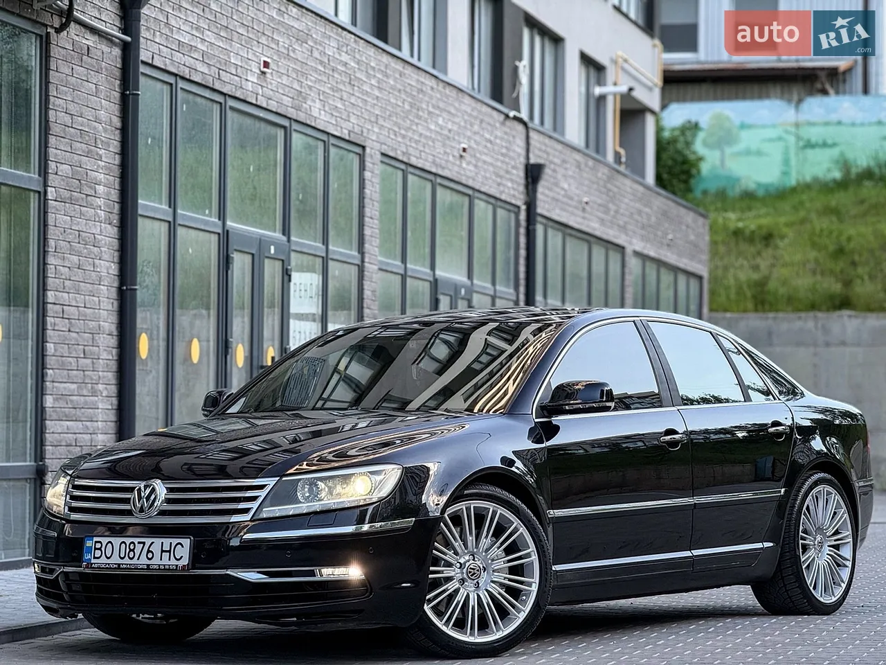 2011 Volkswagen Phaeton - мініатюра 39