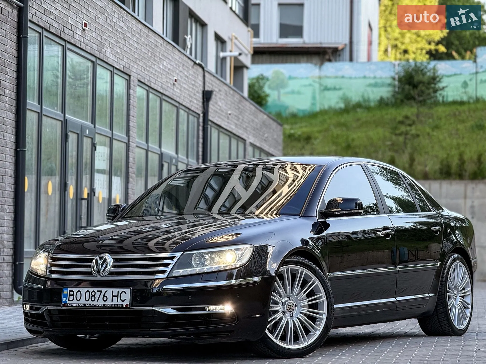 2010 Volkswagen Phaeton - мініатюра 2