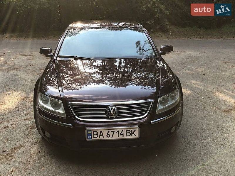 Volkswagen Phaeton, photos from the listing