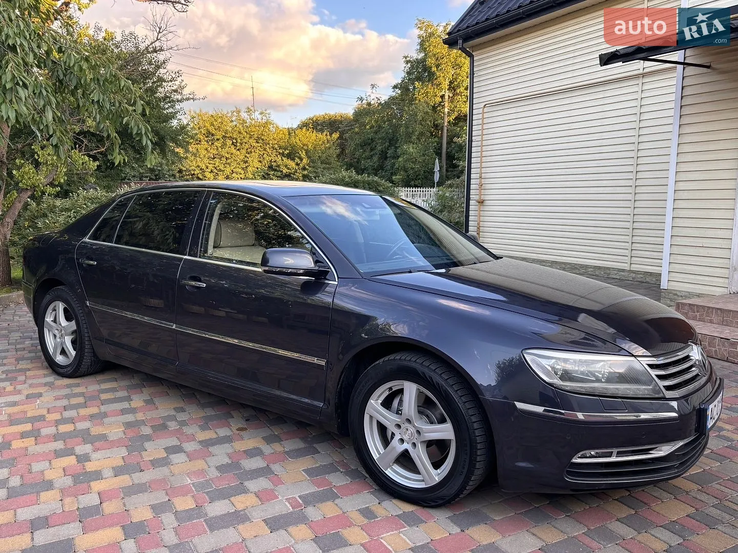 2012 Volkswagen Phaeton - мініатюра 4