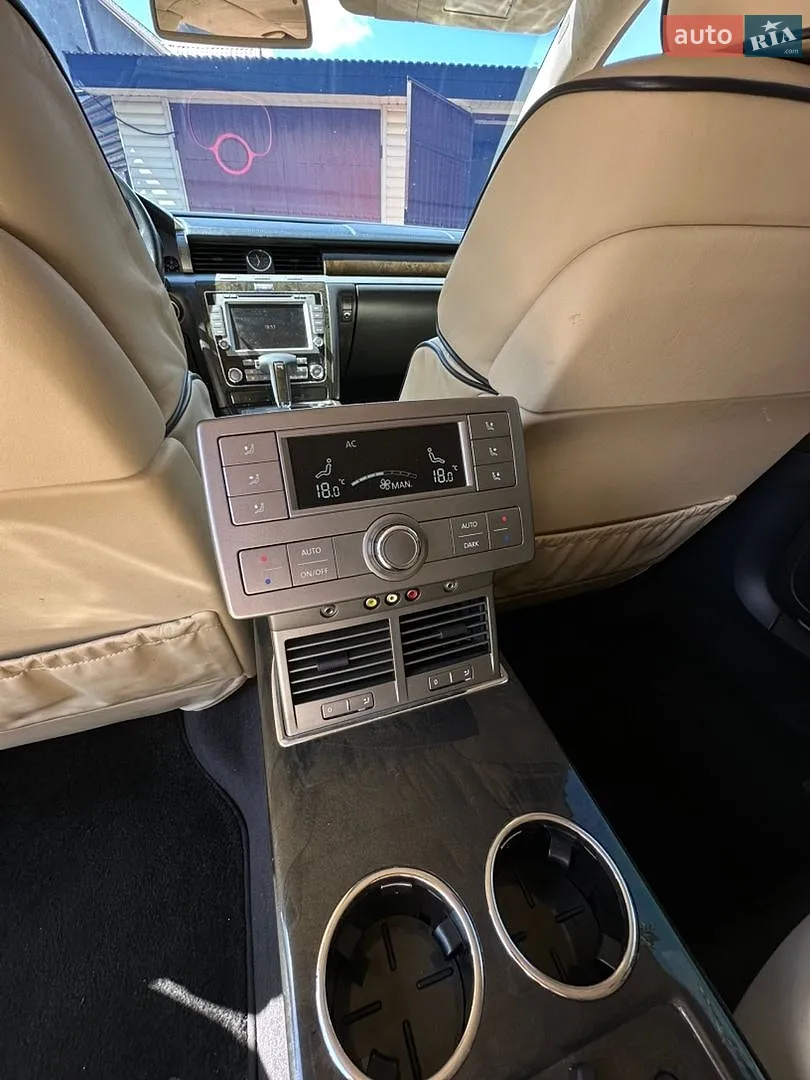 2012 Volkswagen Phaeton - мініатюра 25
