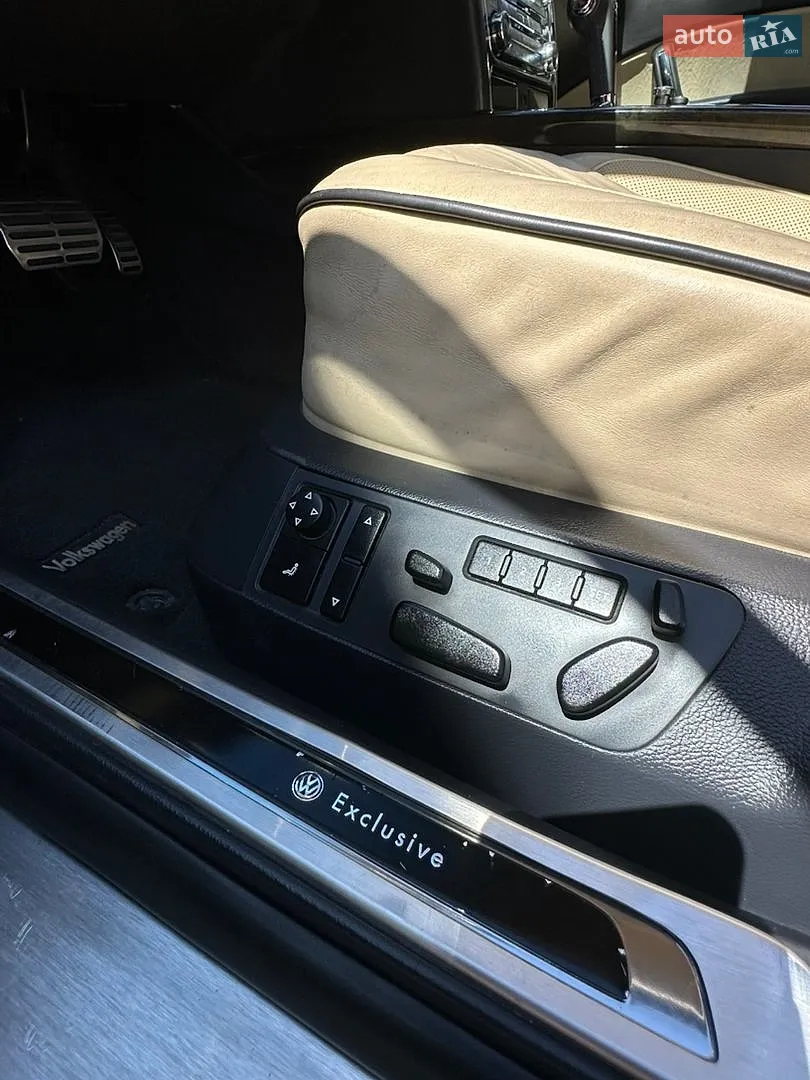 2012 Volkswagen Phaeton - мініатюра 30