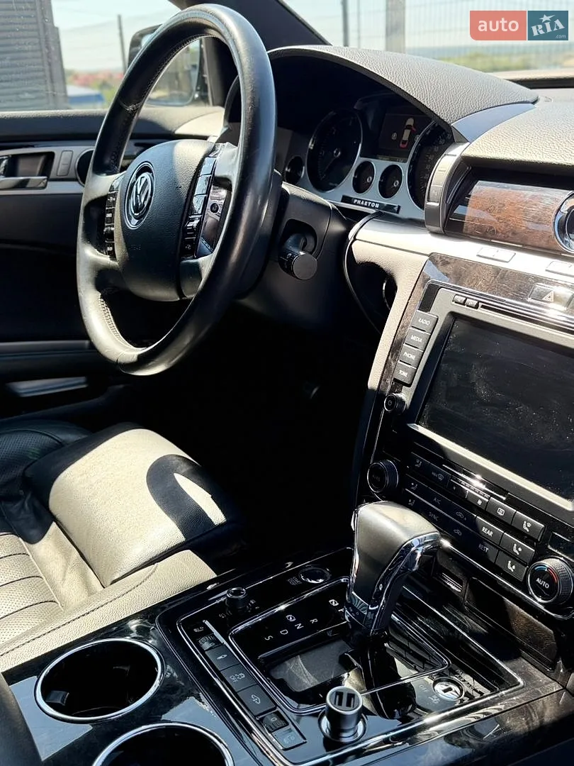 2014 Volkswagen Phaeton - мініатюра 10