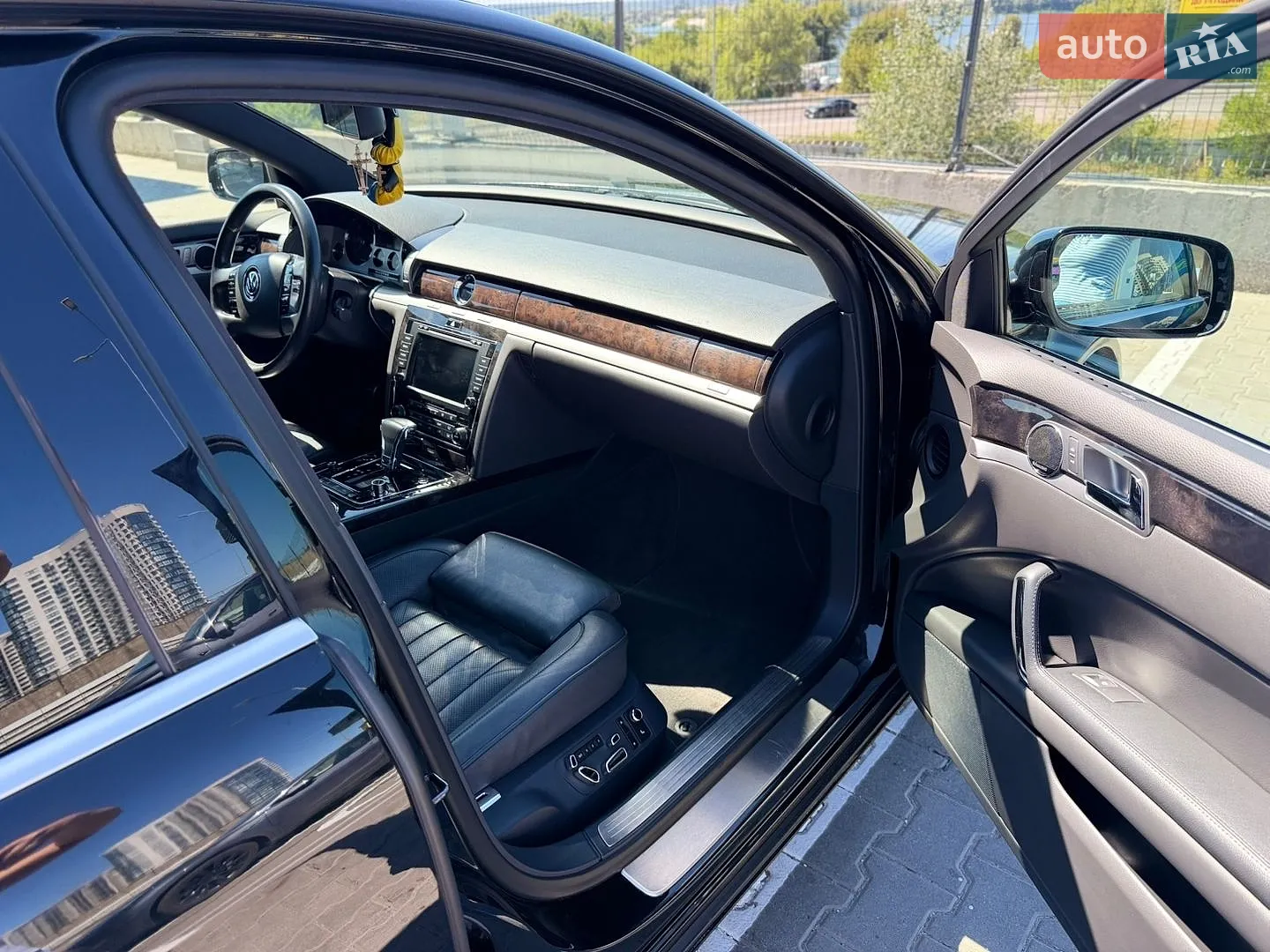 2014 Volkswagen Phaeton - мініатюра 12