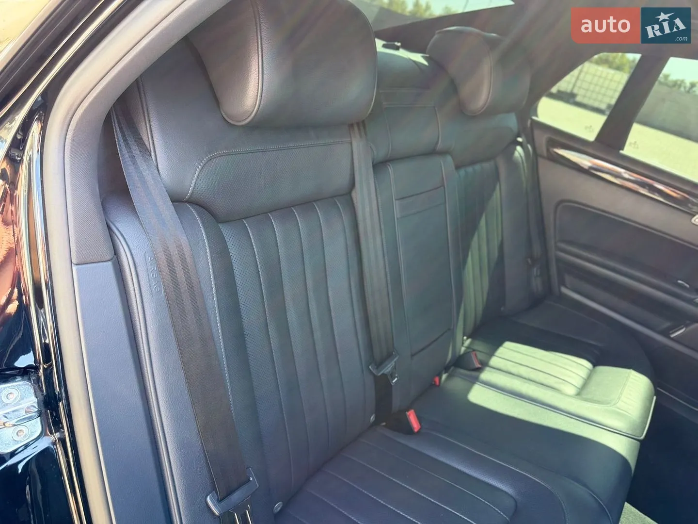 2014 Volkswagen Phaeton - мініатюра 32