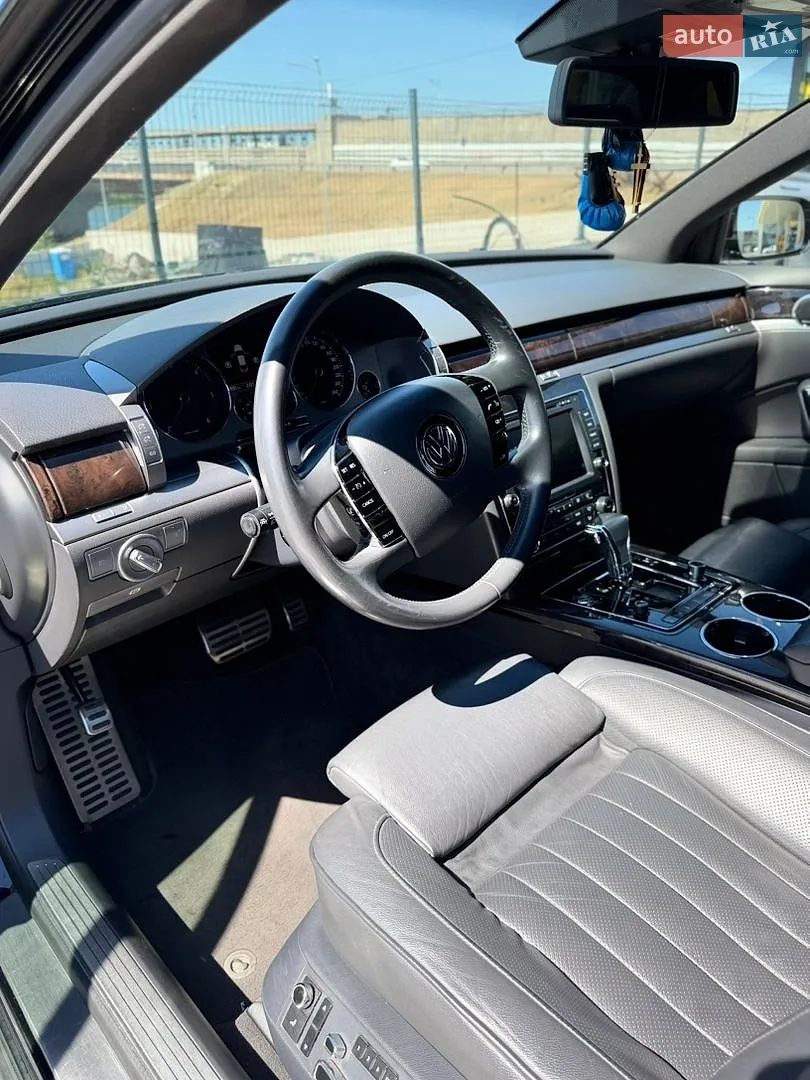 2014 Volkswagen Phaeton - мініатюра 39