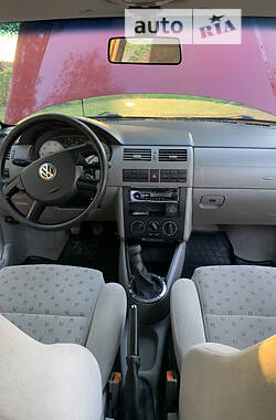 Хэтчбек Volkswagen Pointer 2006 в Черновцах